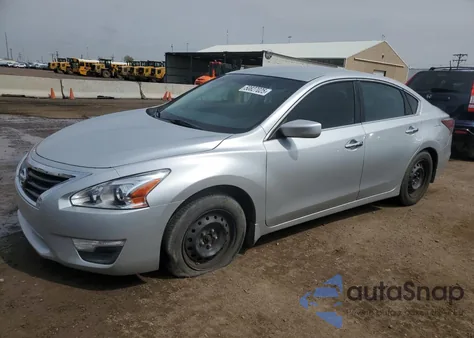 2015 Nissan Altima 2.5 из США, поврежденный, VIN 1N4AL3AP5FC200829